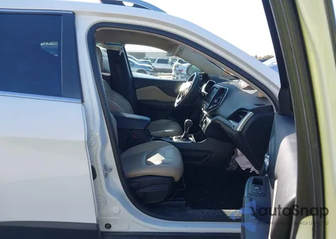 2016 Jeep Cherokee Limited z USA, uszkodzony, nr VIN 1C4PJLDB8GW165133